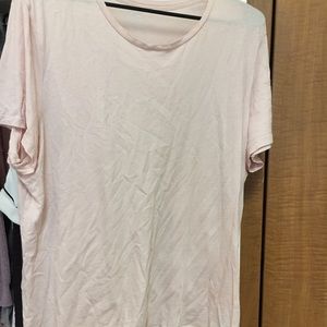 Light pink t-shirt